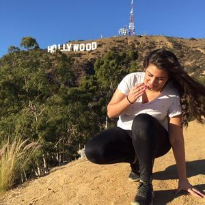 Meet your Posher, Ely